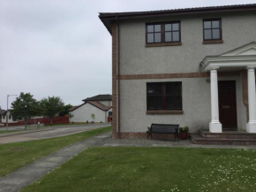 Two Bedroom Glen View Free Parking